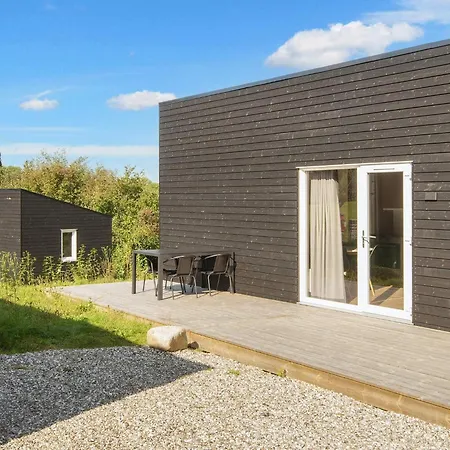 Holiday home Holiday Lxxxiv *